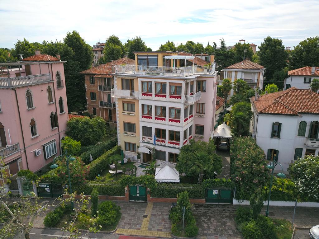 Oasis Lagoon Estate Lido di Venezia Exterior foto